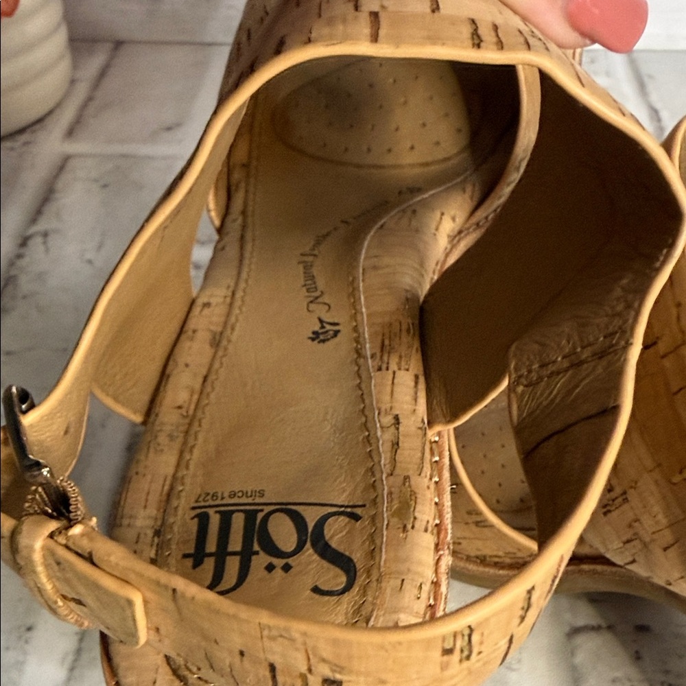 Sofft Tan Cork‎ Heeled Sandals - Picture 7 of 7